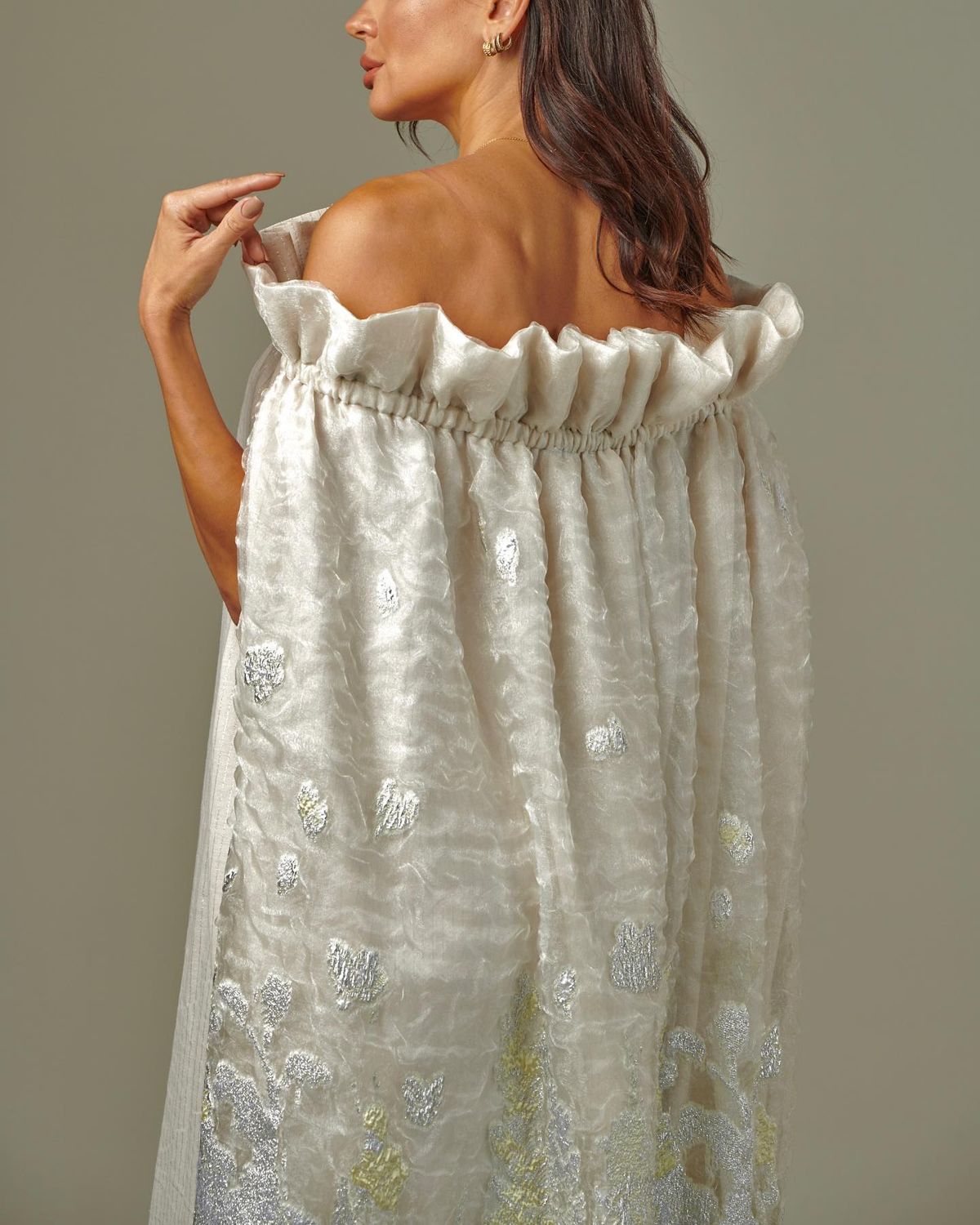 Jacquard off-shoulder kaftan