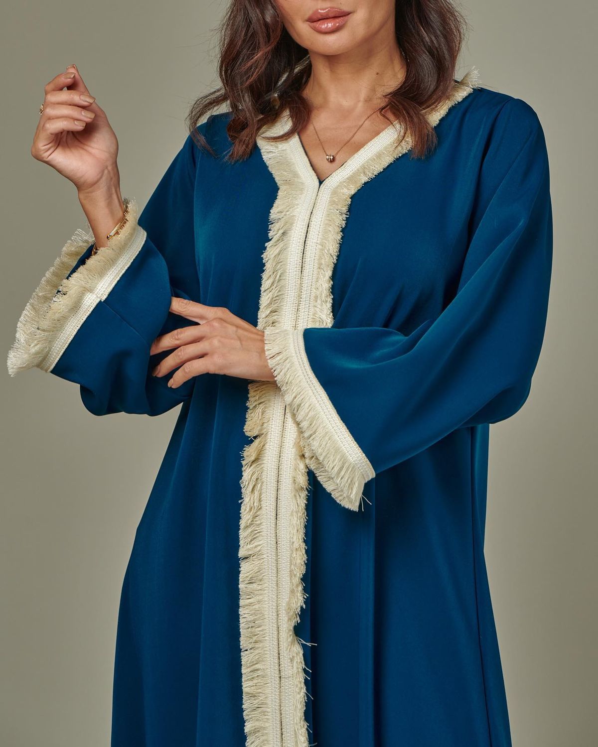 Lace-trim kaftan