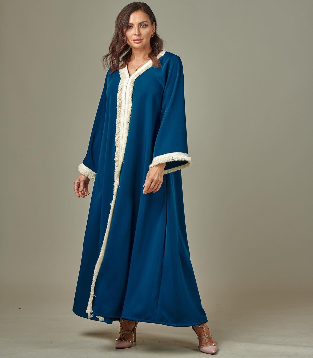 Lace-trim kaftan