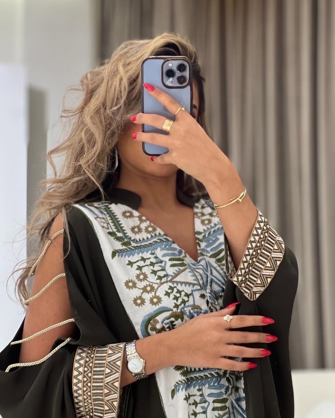 Embroidered panel kaftan