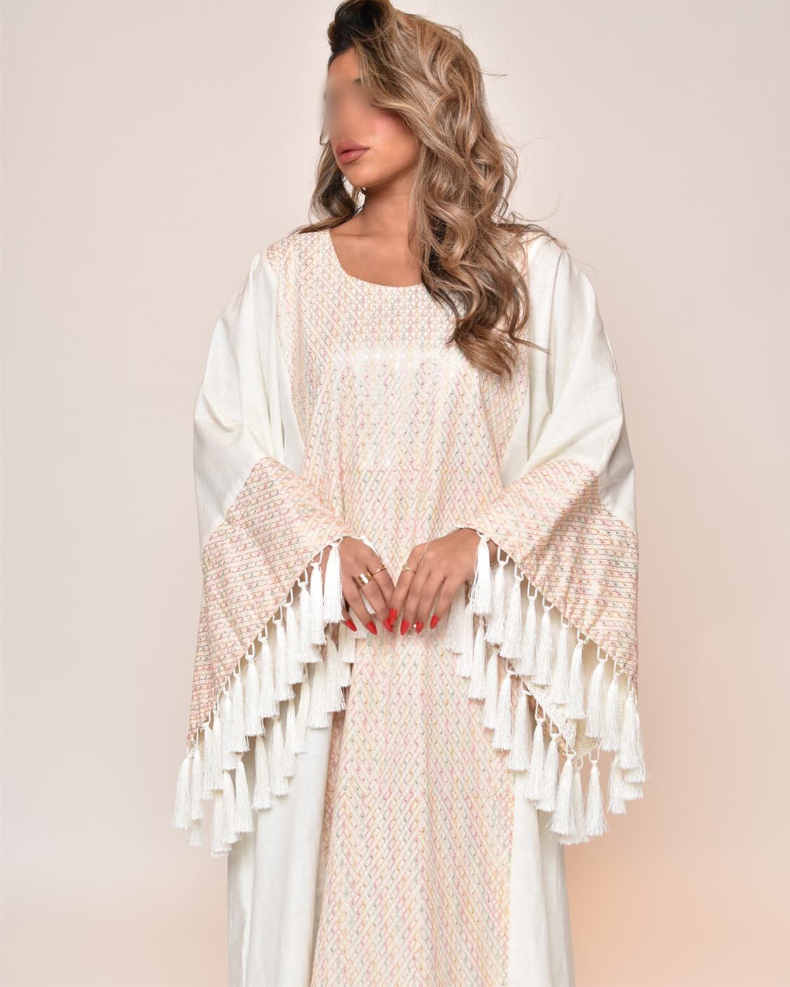Tassel-sleeve kaftan