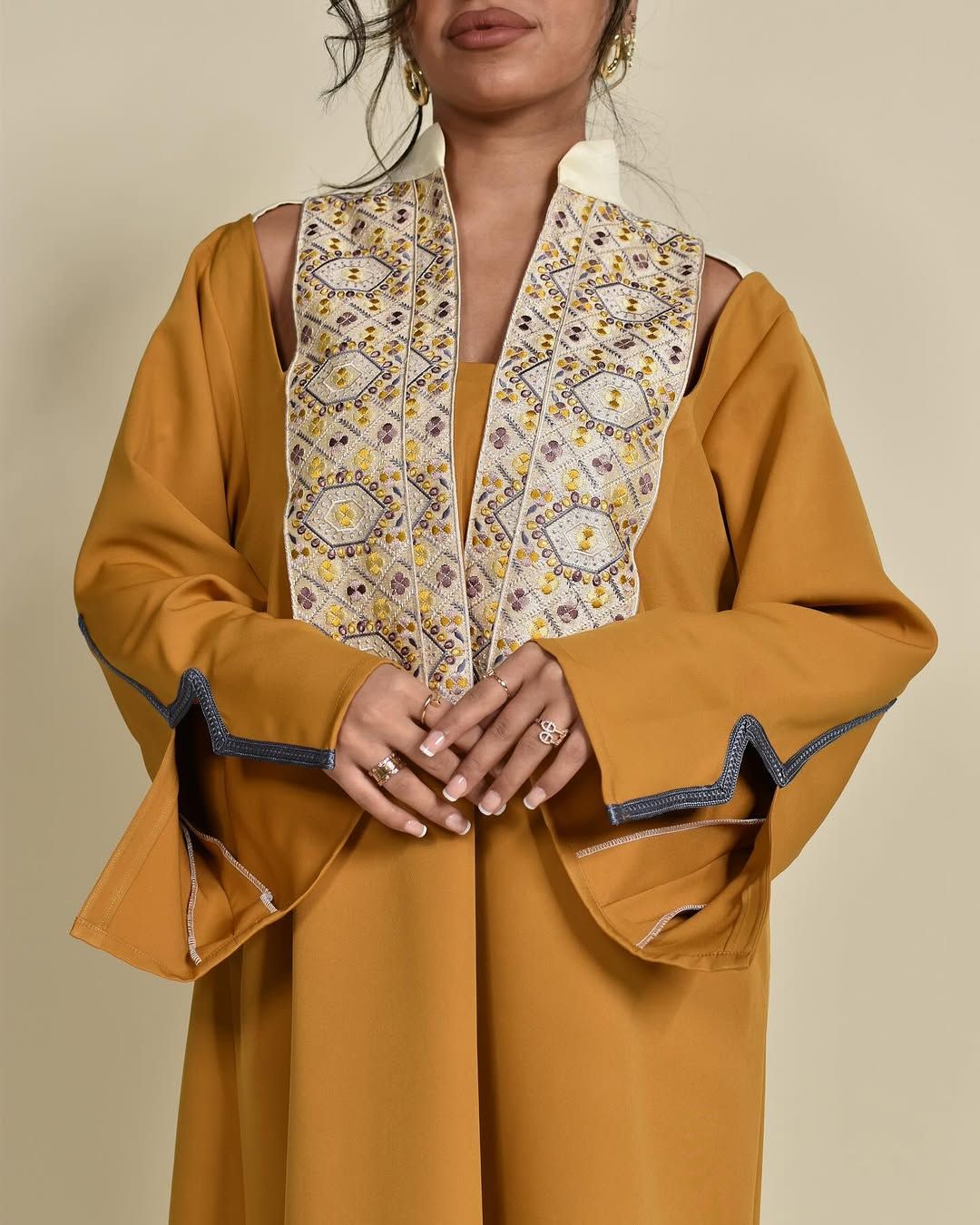 Bib kaftan
