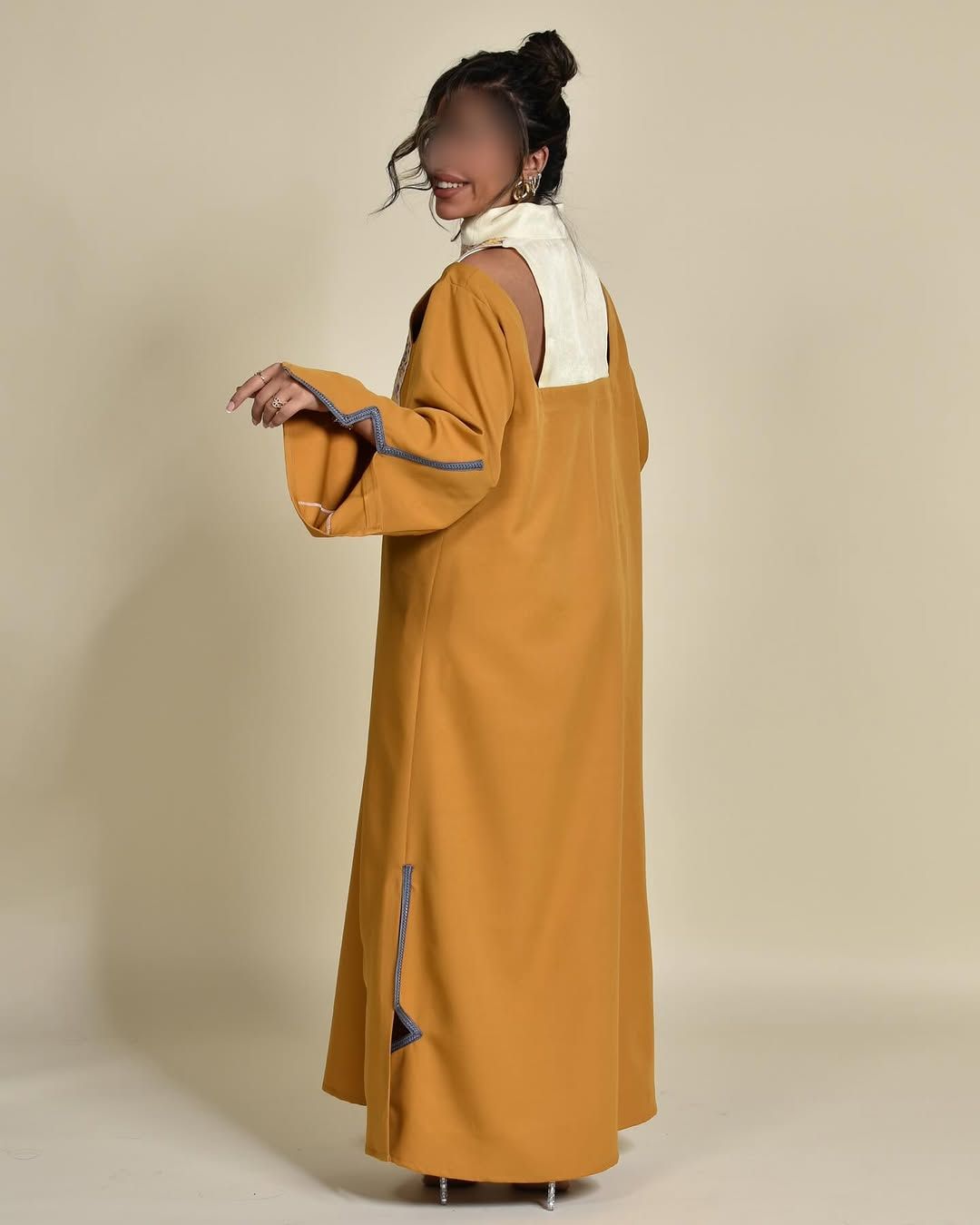 Bib kaftan