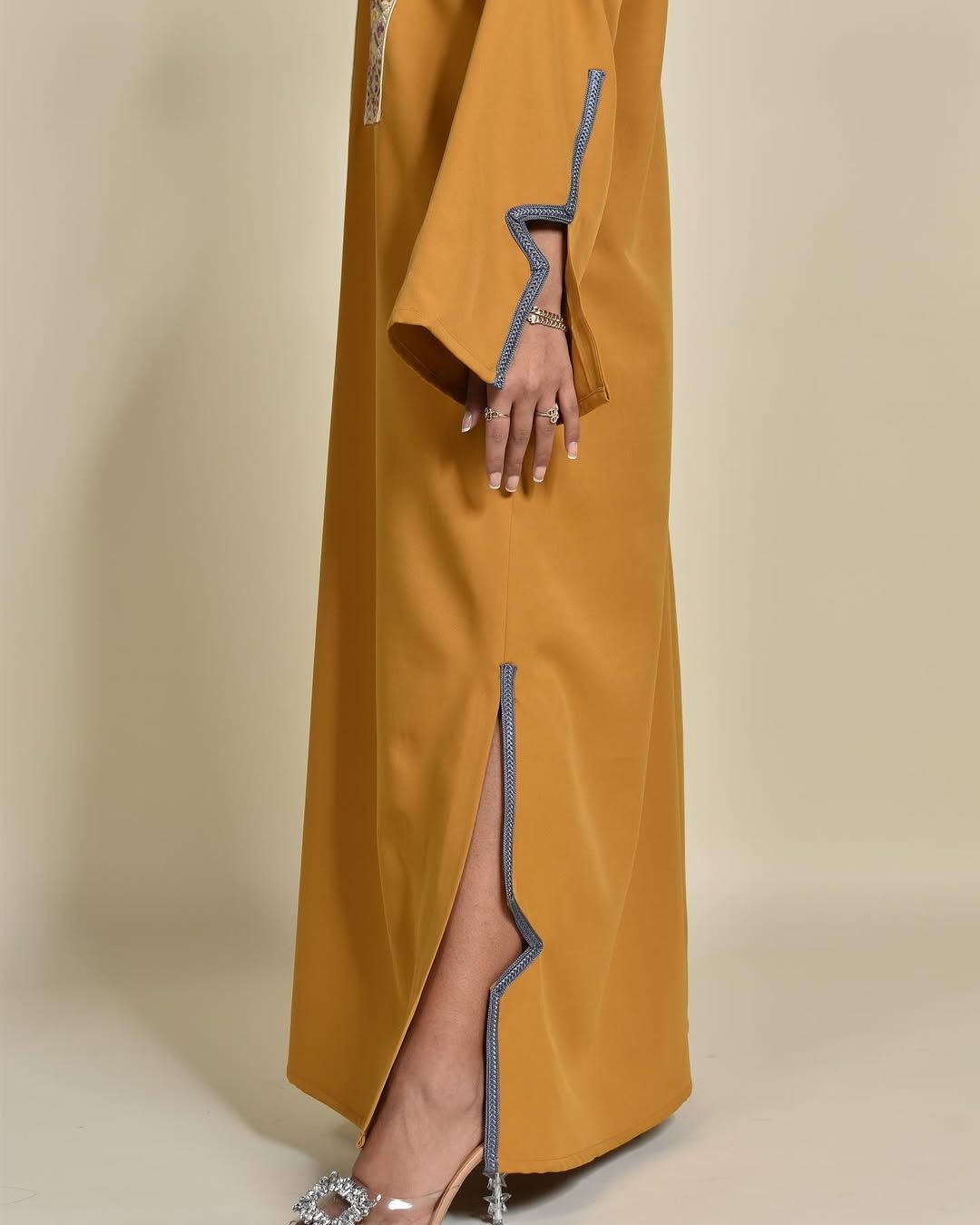 Bib kaftan