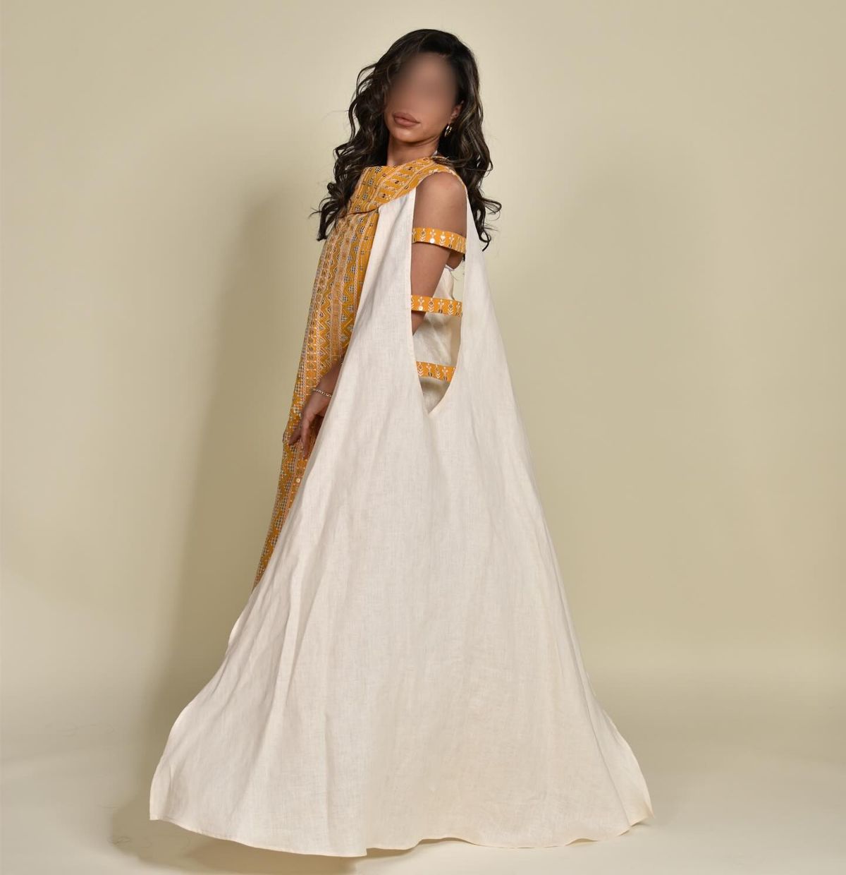 Cape set