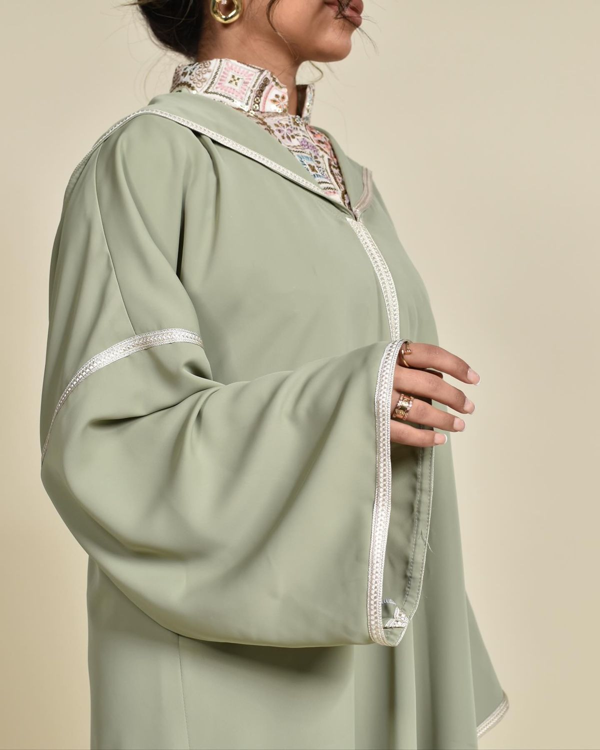 Hooded kaftan