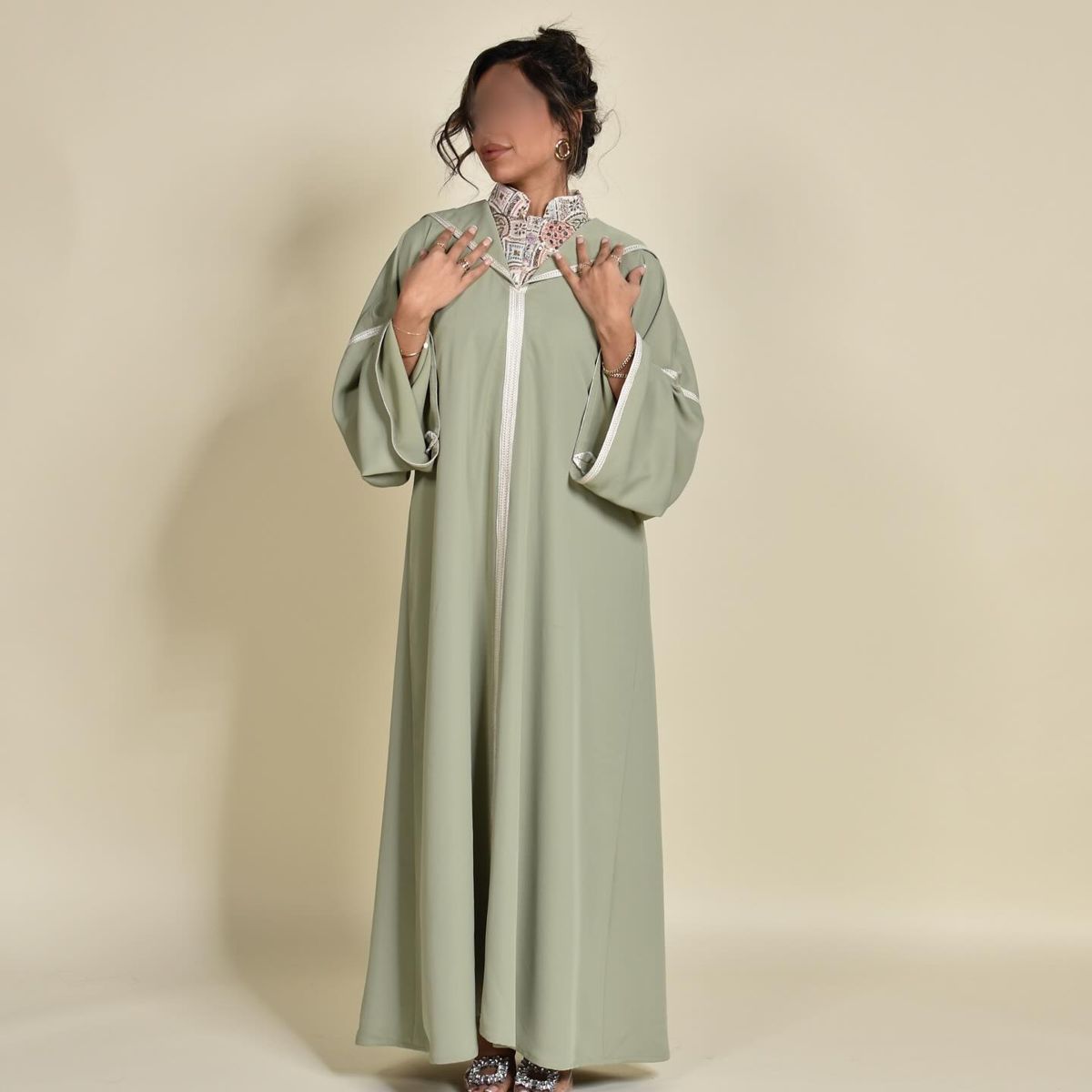 Hooded kaftan